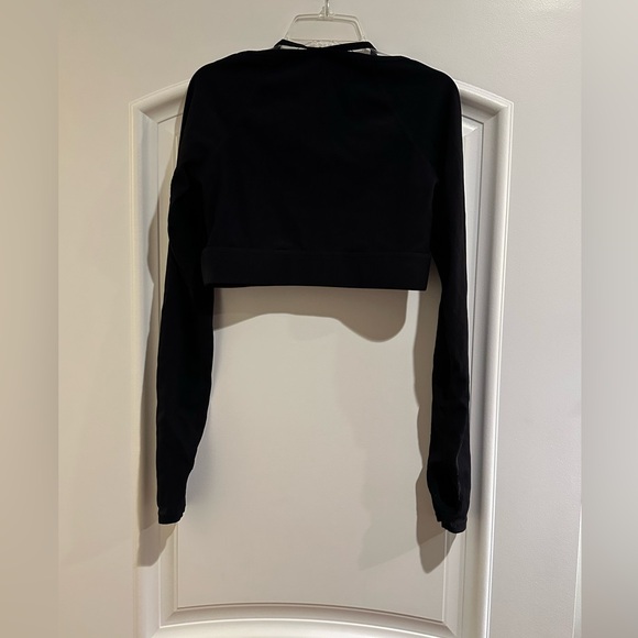HALARA Black Ribbed Long Sleeve Crop Top Size Medium - Picture 5 of 7